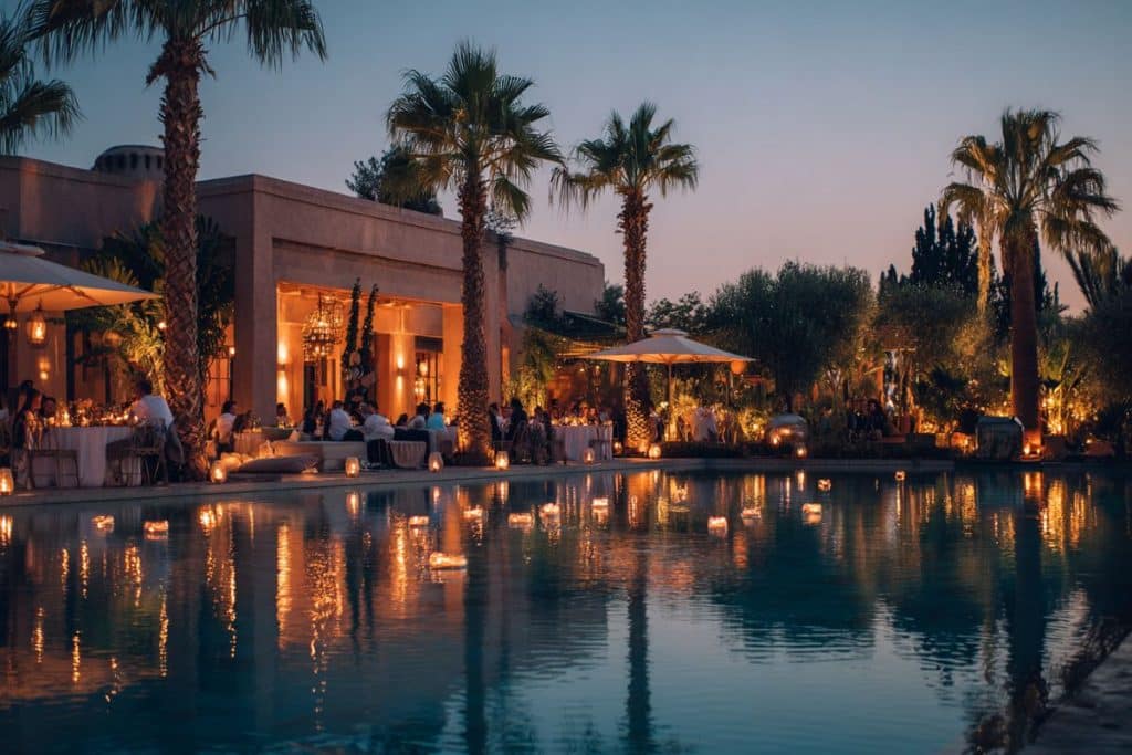 Villa de luxe à Marrakech servant d’hébergement et de lieu de réception pour mariage.